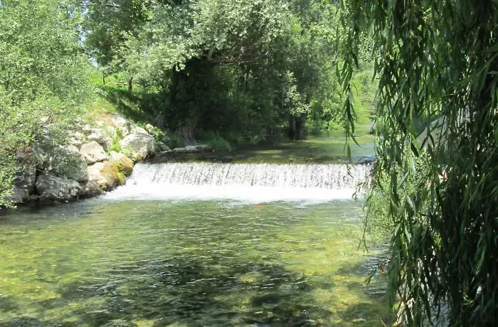 Leptir Apartment Podstrana